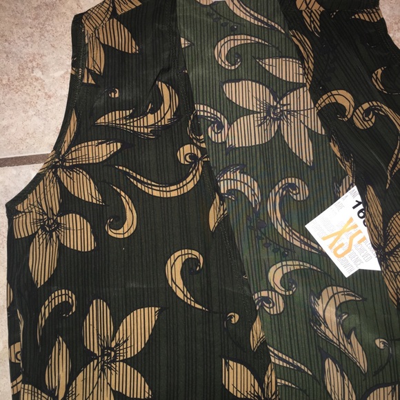 🖤5/$10 Lularoe Joy long Coverup - Picture 2 of 2